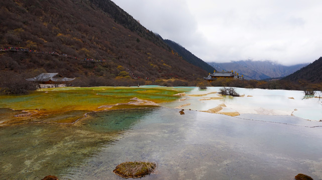 四川黄龙风景之秋景