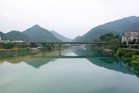 湖南郴州小东江