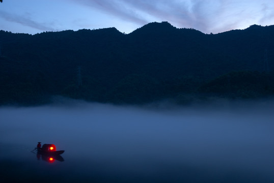 湖南小东江