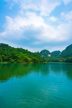 山青水秀的柳州龙潭公园