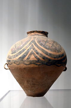 中国古代出土彩陶