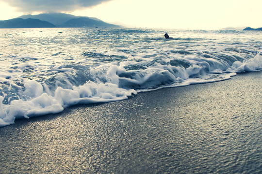 汹涌海浪