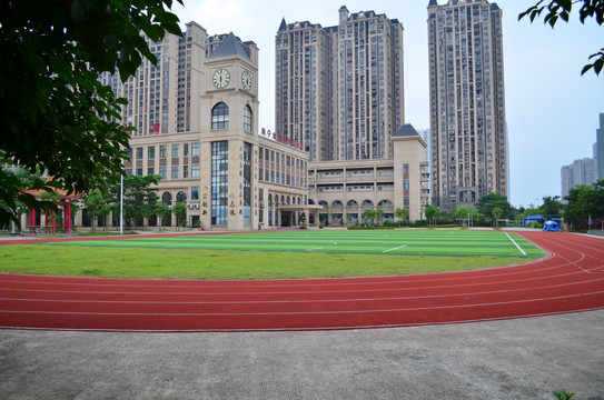 小区配套小学