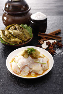 古壇酸菜龍利魚鍋