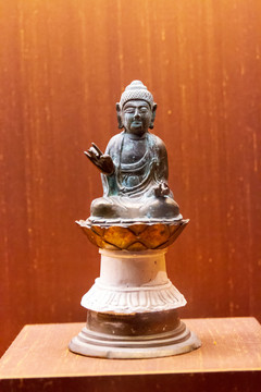 江苏苏州博物馆宋代铜如来佛像