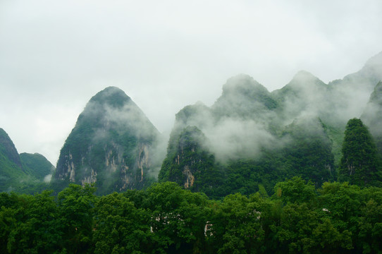 山峰