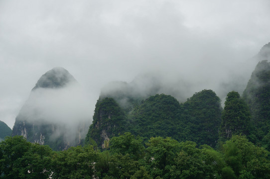 山峰