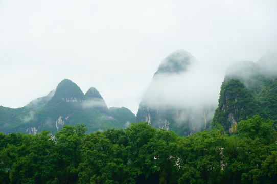 山峰