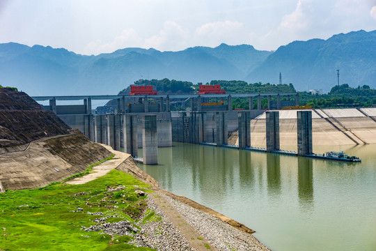 三峡大坝