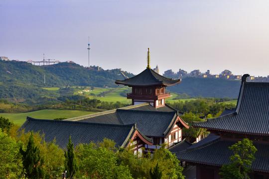 山顶寺庙