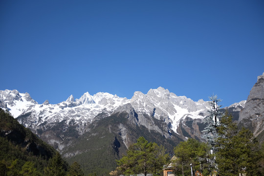 玉龙雪山