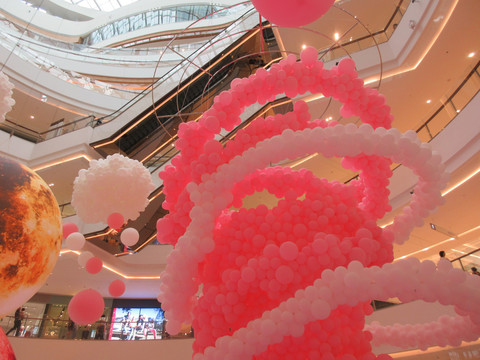 商场中庭气球装饰