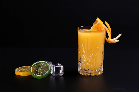 鲜榨橙汁酒水单照片