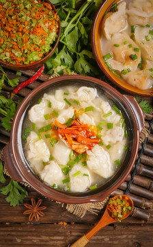 三鲜馄饨