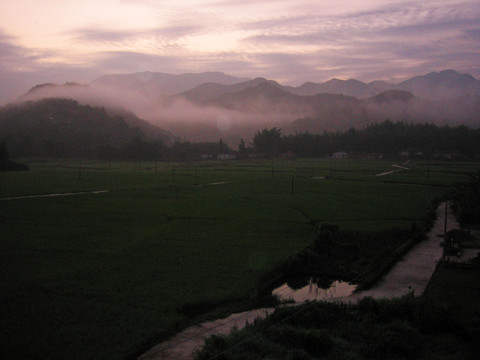 乡村早晨