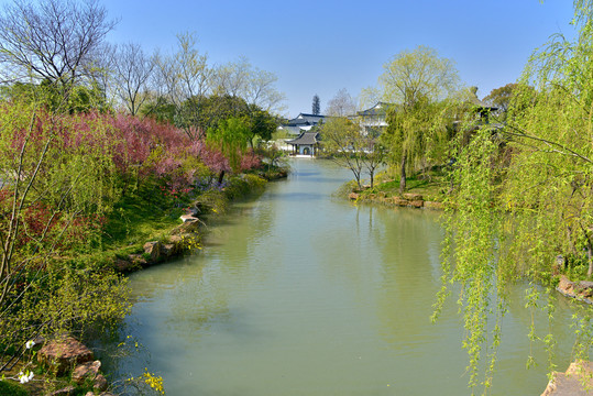 瘦西湖栖灵塔