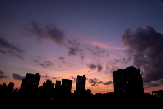 广州城市黄昏景色