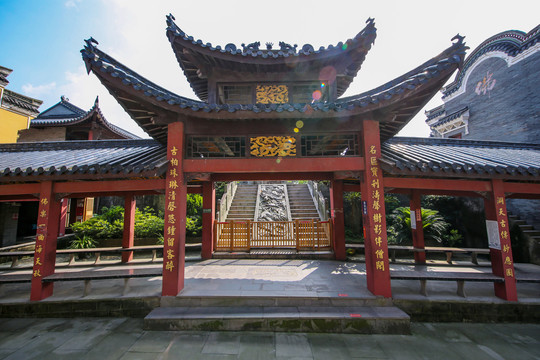 宁波东钱湖寺庙