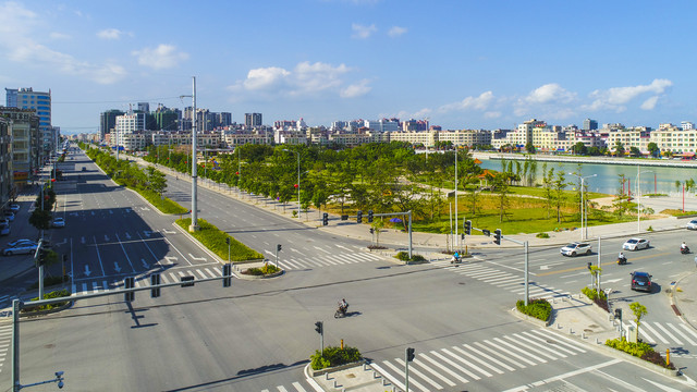 道路