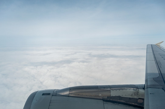 飞机窗外风景