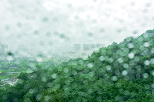 水珠雨水