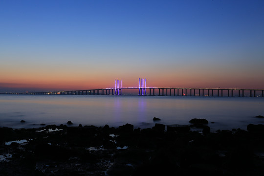 青岛胶州大桥夜景