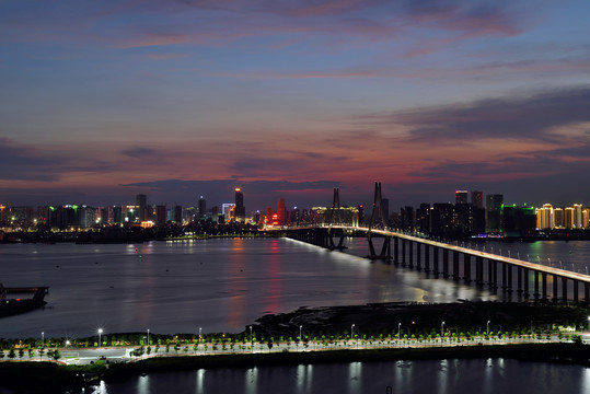 湛江海湾大桥城市风光夜景