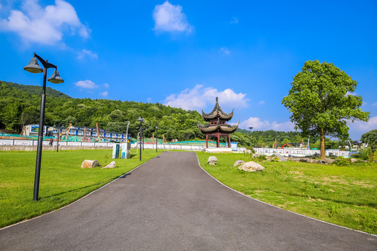 东钱湖房车营地