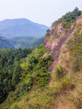 江头青嶂山