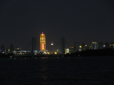 北龙湖远眺CBD夜景