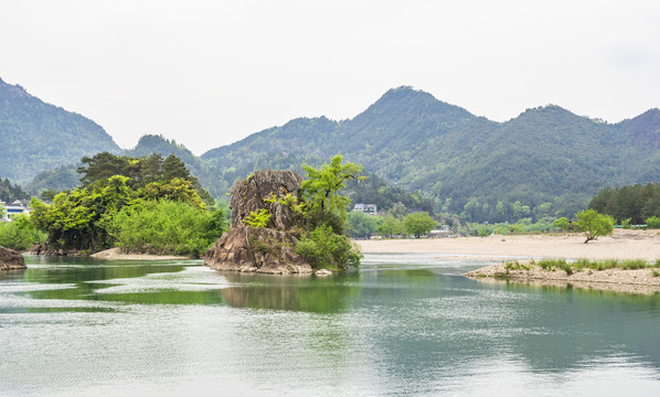 山水溪滩