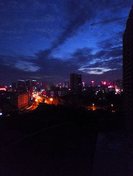 娄底雨后城市唯美夜景