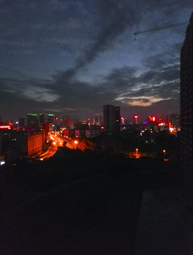 娄底雨后城市唯美夜景