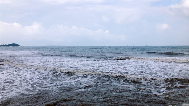 日照大海