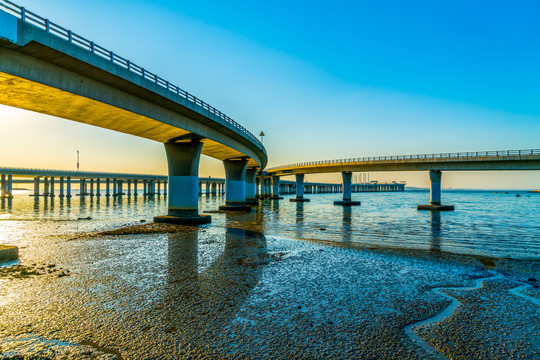 青岛海湾大桥