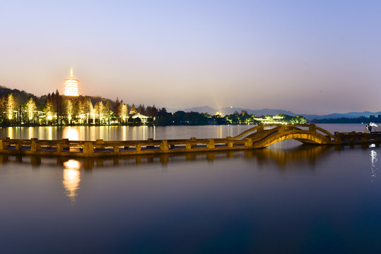 西湖夜景