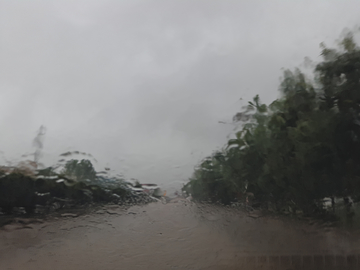 雨季道路