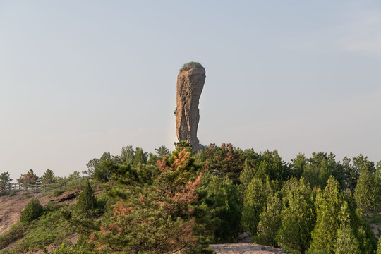 河北承德棒槌山