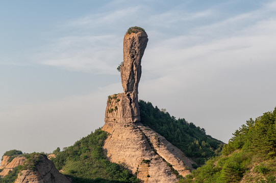 河北承德棒槌山