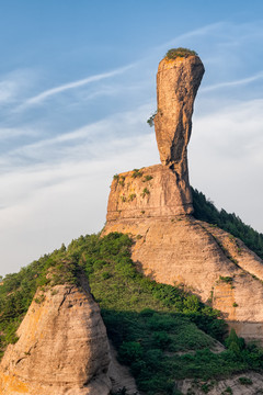 河北承德棒槌山