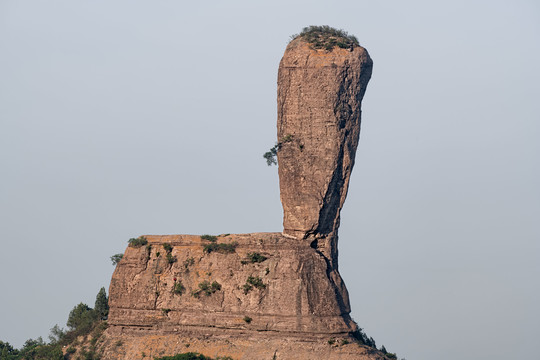 河北承德棒槌山