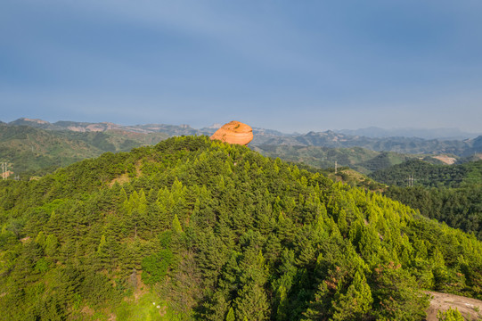 河北承德蛤蟆石