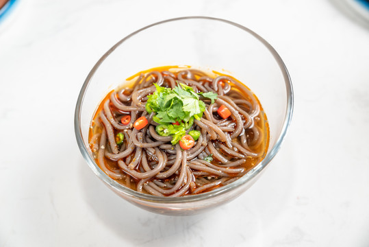 酸辣蕎面