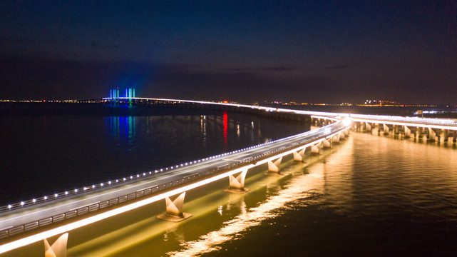 胶州湾大桥夜景