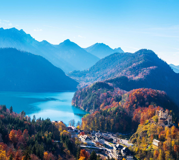 高山远水风景