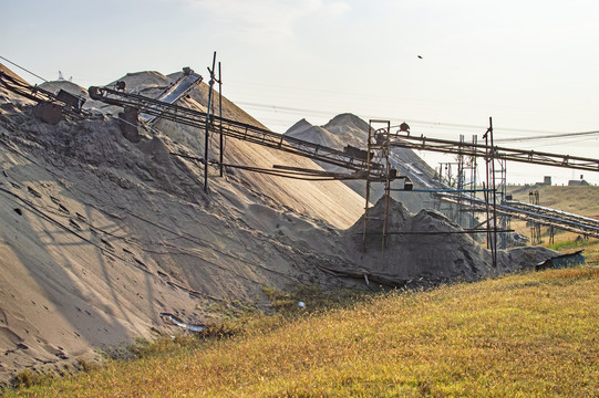 堆沙场