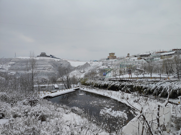 园林雪景