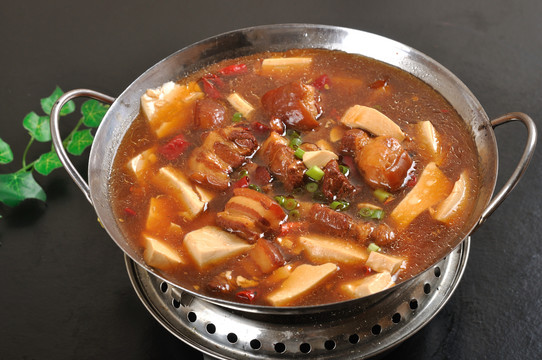 小锅肉靠豆腐