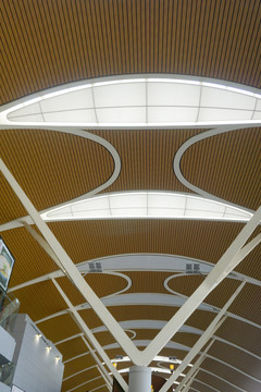 上海浦东机场玻璃采光顶内景
