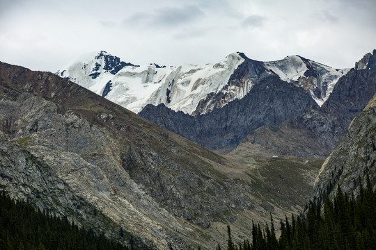 雪山